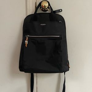 TUMI black small computer bag: gently used with no apparent signs of wear🖤
